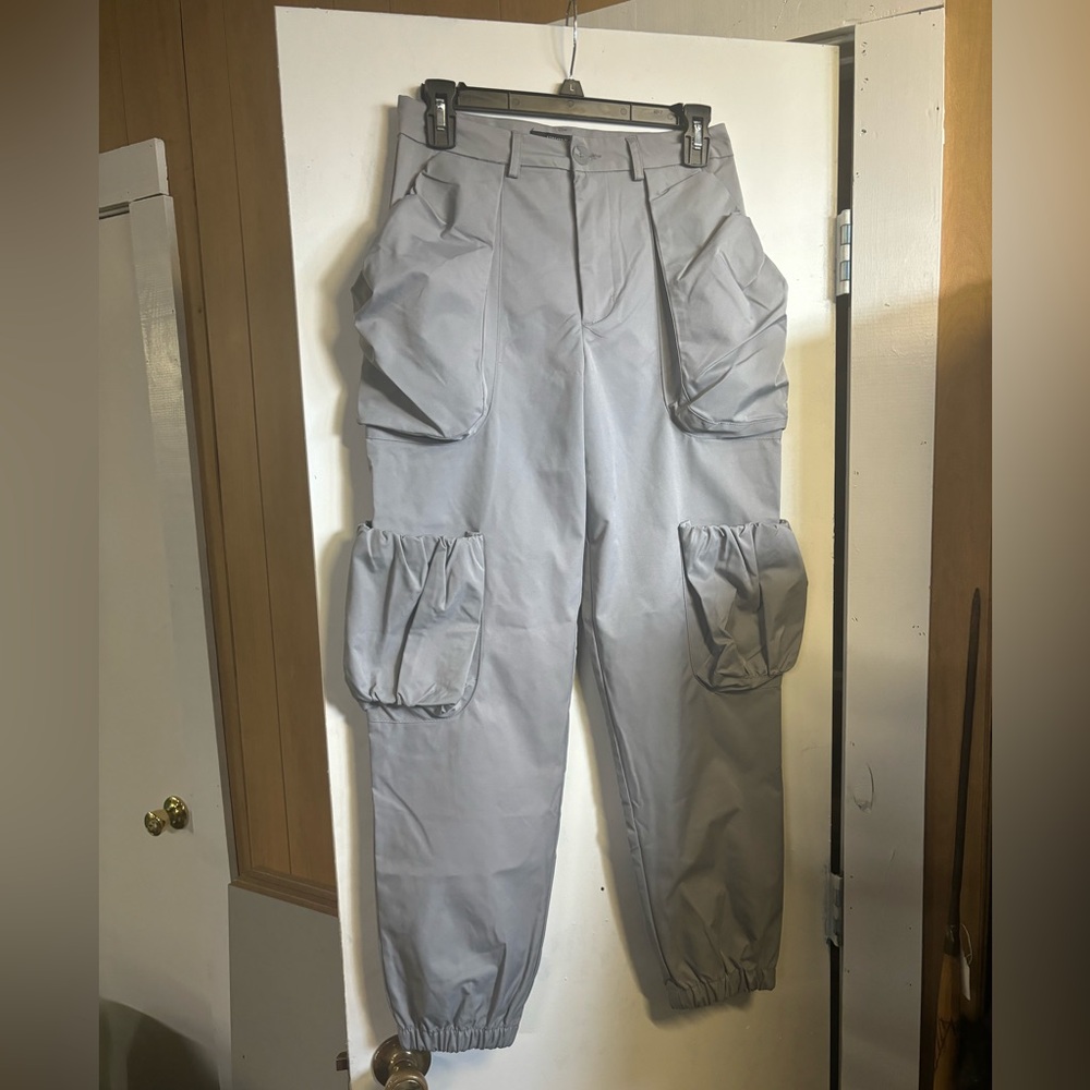 NEW W TAGS Cargo pants